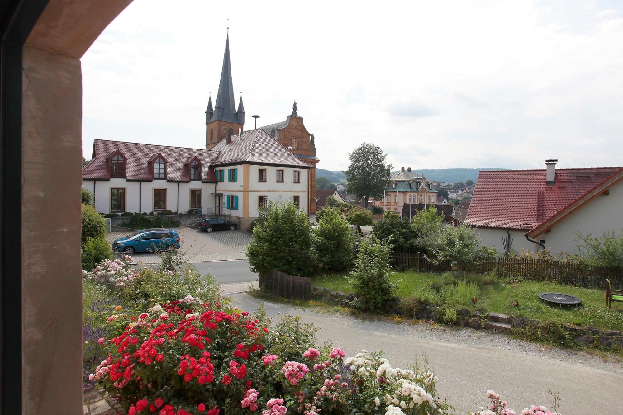 Gemuetliches Apartment Mit Galerie Im Ferienhof Литцендорф Экстерьер фото